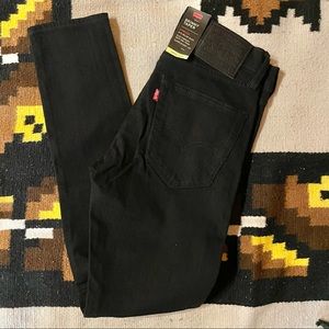 Levi Jeans NWT